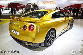 Dubai Motor Show 2013: Nissan GT-R Bolt 