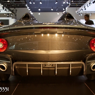 Dubai Motor Show 2013: Aston Martin CC100